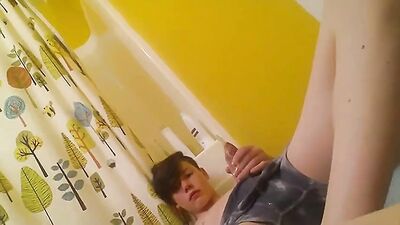 Curved Uncut: Sexy Boy Pissing and Handjob Passion!