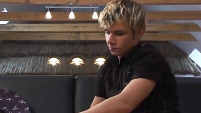 Gangbang: Irresistible French Twink Threesome