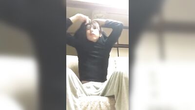 Japanese Cumshot Amateurs: Straight Boys in Tokyo!