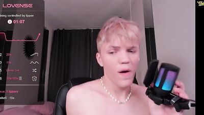 Web-cam Justin Cutie - Amateur Big Cocks, Blond Boys, Cum Shots & Handjobs