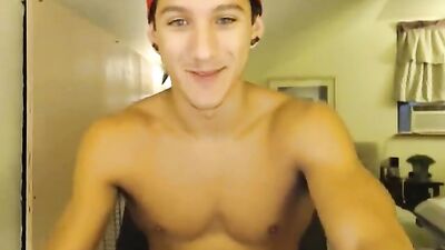 Young Amateur Blonde Twink Webcam Boy with Great Eyes in Hot Gay Porn Action!