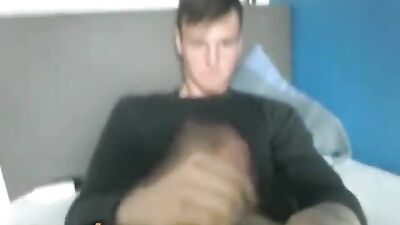 Gay Porn Cuties: Big Cocks and Young Men!