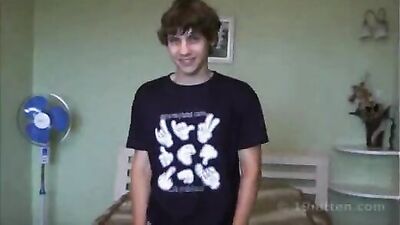 Alfies Twink Sexcapades: Cum Shots and Handjobs Galore!