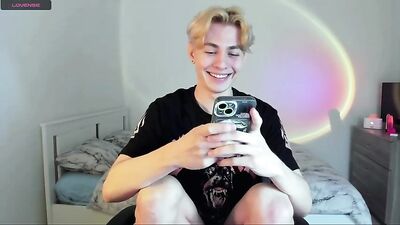 Russian Boy Amateur Ass Play Blond Boys Short Films Solo Voyeur - A Gay Porn Video Delight!