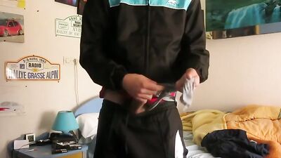 Ripping Wedgies - Amateur Blond Twink Web-Cam Cum Shots