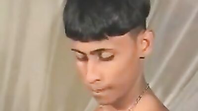 Desi Boy Adventures: Exploring Indian Gay Porn