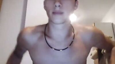 Face Showdown: Cute Boys Get Handy!