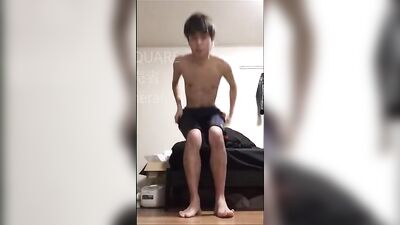 Japanese Sports Boy Cum Shots: Amateur Asian Straight Boys in Action!