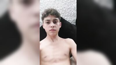 Young stud shows off his smooth body in a solo webcam session, ending with an intense cumshot