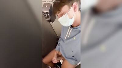 Train Spotting: The Ultimate Solo Cam Show