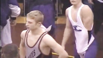 Wrestlers Tight Bulge Turns the Spy Blonde on