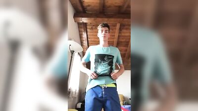 Handsome Boy Webcam Masturbates on Sunday - Solo Web Cam Handjob