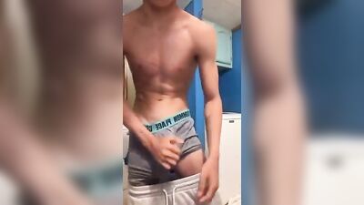 Unkempt Hair Reveals Massive Cock: An Amateur Black Man Goes Solo