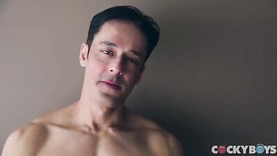 Handsome Rafael Alencar Loves Sucking Dick with Chris Harder!