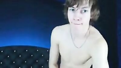 A Twinks Exquisite Physique in Action - True Beauty Unveiled!