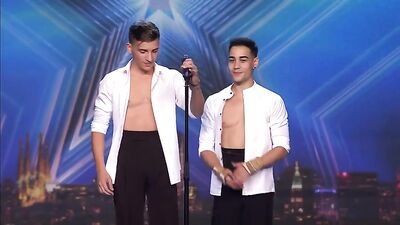 Bailarines and Emotions, the Musical