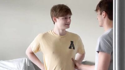 Double-Team Action with Hunky Barebacking Twinks