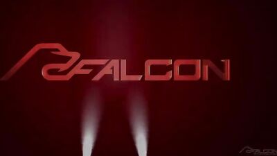 Two Hunky Bear Daddies Take on a Lucky Twink in an Intense Cam Show, Complete with Raw Sex and Unprotected Fucking!