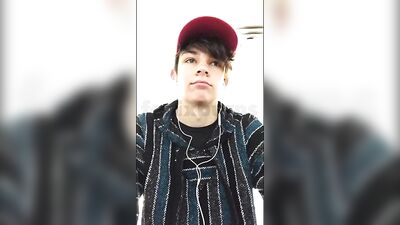 Muscular Amateur Fitness Model Showers Off with a Big Cock Handjob