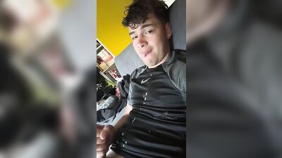 Straight Guy Cums on His Own Face While Wearing Nikes in the Bedroom