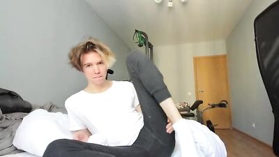 The Vibrating Velvet: A Sensual Solo Show with Vel Miller