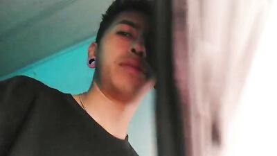 Breakfast at [ABX] #5 with [202], a satisfying start to any day!