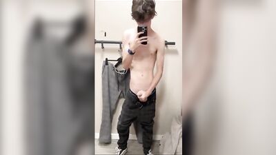 Groceries Gone Wild: A Solo Shopping Spree Ends in Cum-tastic Celebration