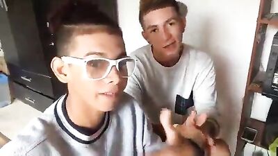 Webcam Bisexual Latino Big Cock Show with Muscular Guys!