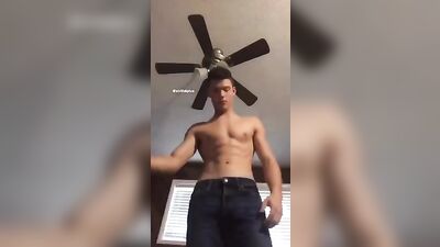 Muscular Fitness Enthusiast Masturbates on Camera