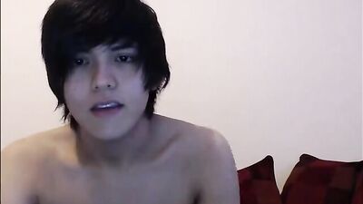 Young and Spunky! A Twinks Solo Cam Show Ends with a Splash!