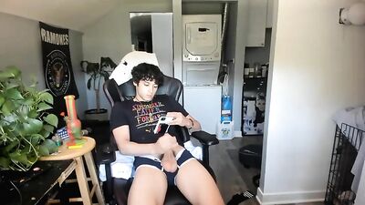 Twink Pride! Handsome Solo Show With Hot Load & Cumshot