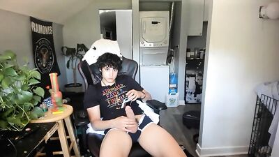 Twink Pride! Handsome Solo Show With Hot Load & Cumshot