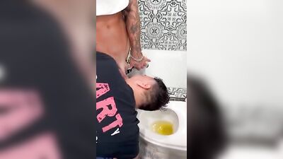 Gangbang with Piss-Drinking Friends Results in Mouthfuls of Urine