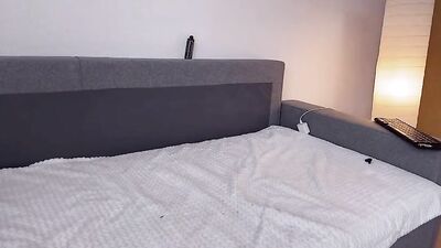 Juicy Twink Bareback Action in Focus on Him 951304