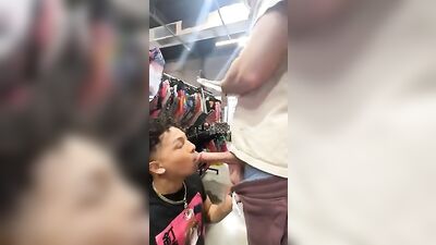 Big Dick Public Suck Off With Friends