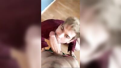 Oil on canvas, a nude male model poses as a professional painter sucks off his client in this amateur big cock blowjob scene