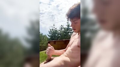 Public cum shots: solo amateurs outside with big cocks