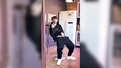 Blonde hottie Jacks Off in Kitchen