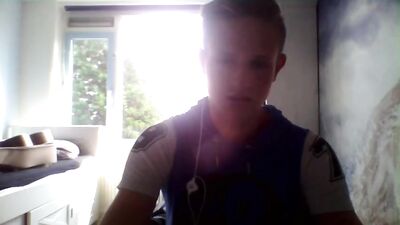 Blonde Twink with Good Argument