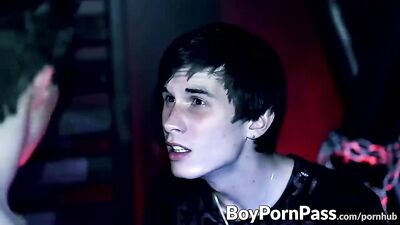 Two horny twinks fucking their loads out on the bedroom bed