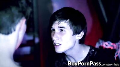 Two horny twinks fucking their loads out on the bedroom bed