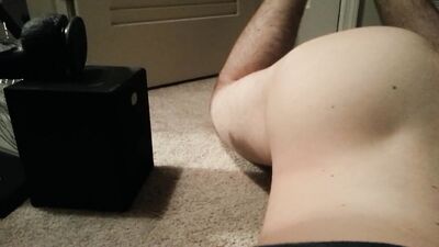 lying down --- butt fun --- omg --- VID_20151105_164210