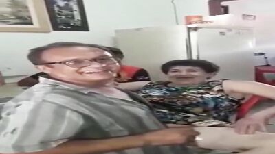 Clelia 70 Yr Vagina Vagina Remaining Shaved By Good Friend