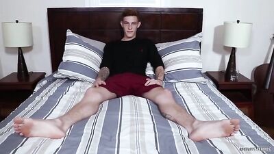 Tyler Nugents Mighty Fist Solo in the Punheta Palace