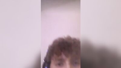 Big-Dicked Muscle Boy With Phimosis Goes Wild in Solo Webcam Show