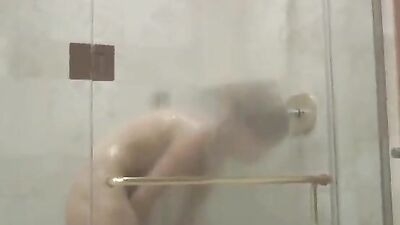 Teenage Twink Wanks Off His Straight Buddies in the Shower