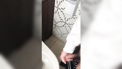 Handjobs from Japan: An amateur collection of Asian cum shots