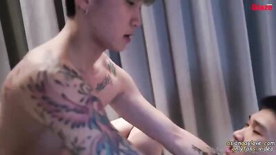 Naked Hotel Deliveryman Masturbating on Camera While Dripping Cum Over Himself