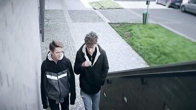 Gay Erotica - Bareback Handjob Blowjobs with John and John (HD)