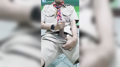 MILITARY ASIAN TEEN BEATS HIS DICK